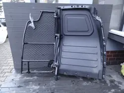 Gallerskydd OEM 79 12 119 76R för Renault Kangoo IV