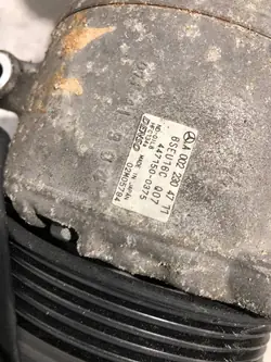 Compresseur de climatisation Mercedes-Benz A W169 A0022304711