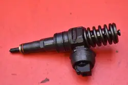 Insprutningspump OEM 038130073AQ för VW Golf 4 1.9 TDI