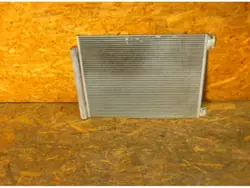 OEM 921008540R Klimakondensator für Renault Megane IV