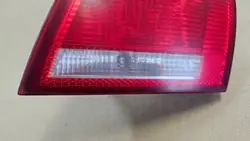 AUDI A3 8P 5D SPORTBACK LAMPE ARRIÈRE DROITE 8P4945094B