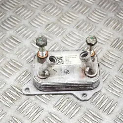 Maserati Ghibli Öljynjäähdytin OEM 670031618 - Käytetty