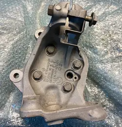 BMW E87 E90 Vänster Främre Styrknut 6764443