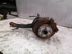 Ford Focus MK3 Taka-Akseli Vasen Pyörännavan OEM MIP16798