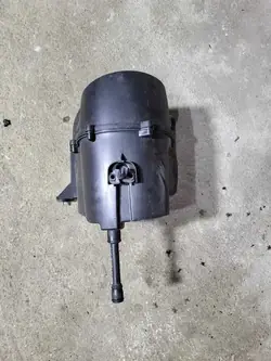Carcasa filtro aire Seat Ibiza Audi A1 VW Polo 1.2 TFSI 6R0129607C