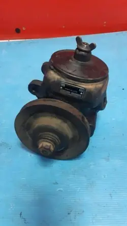 Pompe de direction assistée Mercedes-Benz OEM 234388