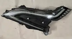 Phare Avant Gauche OEM 266053460R pour Renault Megane V