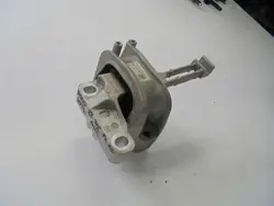 Moottorin Kiinnike OEM 2Q0199262BK VW Groupille