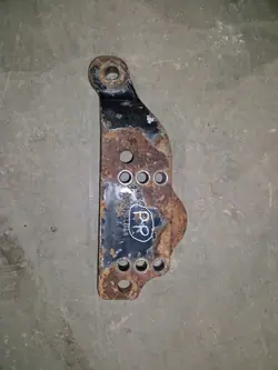 OEM 22060913 Soporte de barra inferior derecho Volvo