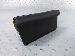 Vorderer Aschenbecher OEM A1238102530 für Mercedes-Benz