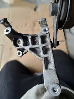 OEM 11925-AG300 Ilmastointikompressorin Kiinnitysrulla Infiniti FX35