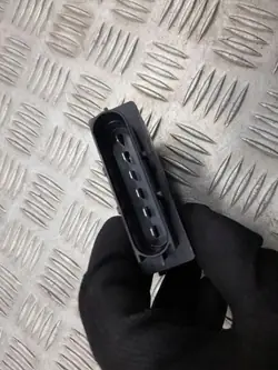 Audi A5 2018 Polttoainepumpun ohjausmoduuli OEM 4M0906093N