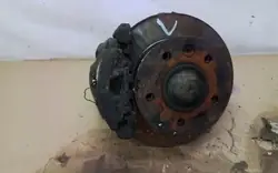 Pivot de direction gauche Mercedes-Benz Wrakowisko-3121-