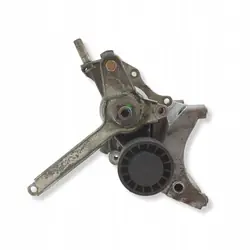 Mercedes-Benz ohjauspumpun kiinnike OEM 1031310935