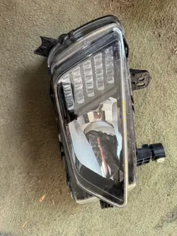 VW Polo IV Halogeeni LED DRL Vasen OEM 255102