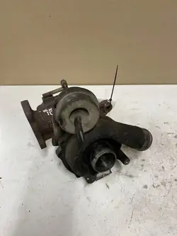 Turbocharger CITROËN C5 I BREAK 2.0L diesel K03321246