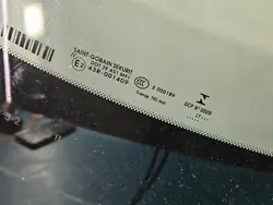 Begagnad framruta OEM IMPRK1498838 Peugeot 3008