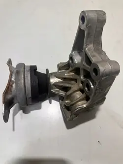 Motorsteun OEM 1844.93 voor Peugeot 407 Citroen C5