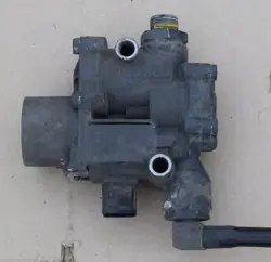 ABS-modulatorventil OEM 1808335 Framaxel DAF XF 106