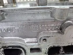 Culasse Moteur OEM 110425271R - Renault