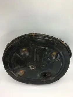 Ilmansuodattimen kotelo Mercedes W124 M103 0130947202