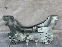 OEM 8200742912 Vorderer Querträger für Renault Megane II
