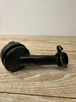 Öljytäyttökorkki OEM 7852476 BMW M5 F90:lle