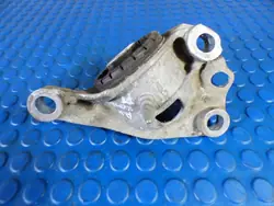 Suporte de eixo traseiro direito OEM 39029212