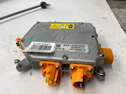 Spanningsomzetter OEM 9851960380 voor Peugeot 3008 GT