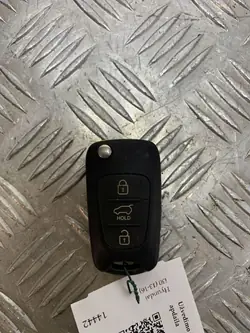 Llave o tarjeta Hyundai i30 OEM FBZ14442 - Usado