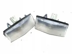 Luz de matrícula Lexus RX OEM A045053 - Usado