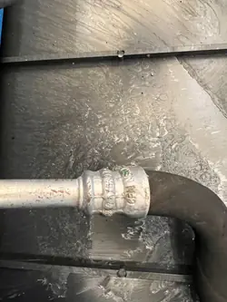Flexible d'huile BMW OE 7576393 - État utilisé