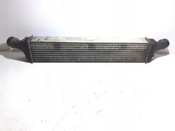 Intercooler-jäähdytin OEM 8K0145805E Audi A7:lle