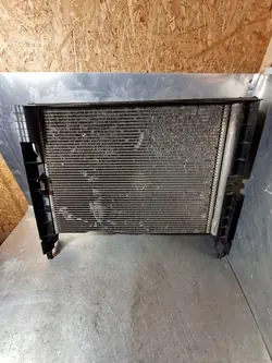 Ilmastointijäähdytin BMW X5 F15 X6 F16 OEM 9239992