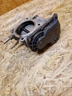 Toyota Rav4 IV Camry Highlander Drossel 2.5 3.5 VVTi OEM