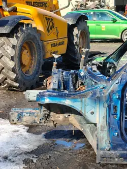 OEM ĆWIARTKA PODŁUŻNICA F56 Vasen Etupalkki