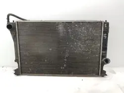 Toyota Vattenkylare OEM AMD161361 - Begagnad