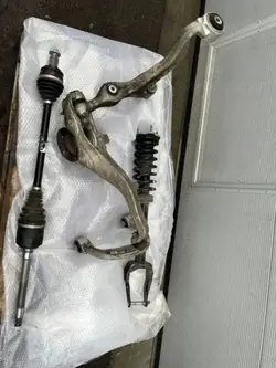 Rechte Vorderlenker OEM A1673301400 für Mercedes-Benz