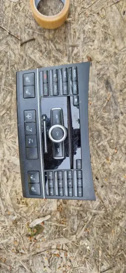 Gebrauchtes Mercedes-Benz OE A2129004208 Navigationsradio