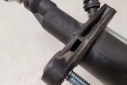 Remcilinder OPEL ZAFIRA A 2.0L diesel 90581565