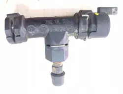 Kupplungsentlüftungsschlauch OEM YM217L575CA - Gebraucht