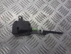 Kraftstoffklappen-Aktuator OEM 7703005011 für Toyota Avensis T25