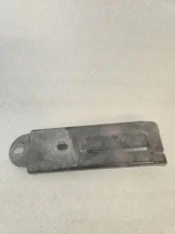 Support d'aile avant droit Porsche 911 (991) OEM 99150355800
