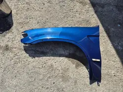 Parafango anteriore sinistro BMW X5 E53 LCI Le Mans Blau A32