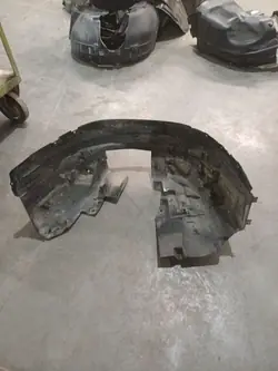 Aile avant droite Fiat Toro OEM 520418120