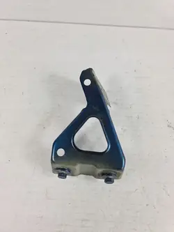 TIGUAN 5N Höger Stötdämparefäste 5N0821136