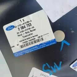 Garniture de pilier Ford Fiesta OEM H1BBB10130AA - Occasion