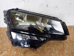 Farol direito Skoda Karoq 2017-2021 OEM 57B941016A