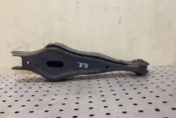 Bras de contrôle arrière droit KIA SORENTO I 552102P000