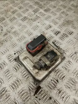 Module de contrôle moteur OEM 55555809 Alfa Romeo 159